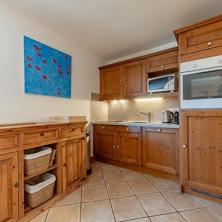 Apartment Chaleureux 4 Pieces, 6 Pers, Terrasse Sud, Meribel - Fr-1-411-975